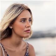 Madrelengua española imparte clases de todos los niveles